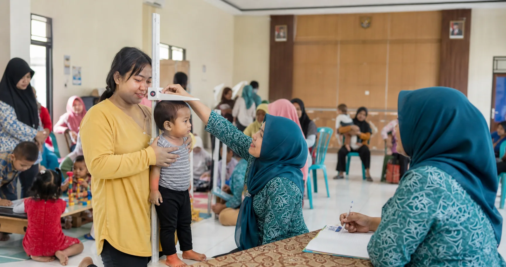 Posyandu Terpadu Perkuat Pemantauan Ibu, Anak, dan Lansia